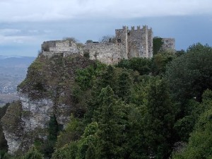 2. Cronache di Trinacria : Erice e la Regione dei Templi. Arte & Cultura