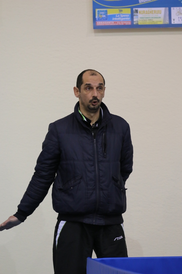 Il tecnico del Santa Tecla Nulvi Cristian Mateiu (Foto Gianluca Piu)