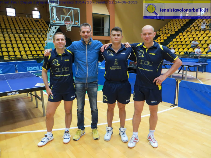 Il presidente Carrucciu con i suoi tre atleti