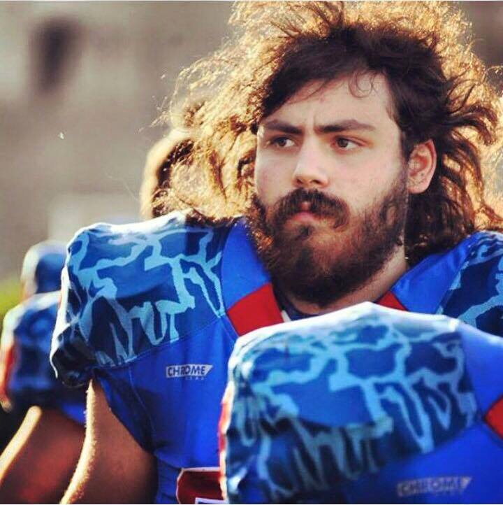 Tobia Collu con la maglia dei Sirbons