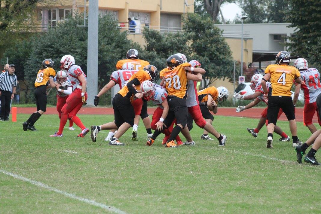 Una fase di gioco tra Crusaders e Rhinos (Foto Anna Scolaro)