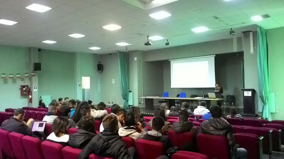 Un momento dell'incontro con gli studenti