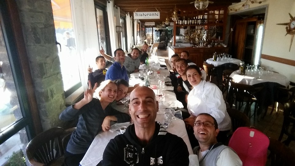 Foto di gruppo tra i corsisti di Terra & Luna