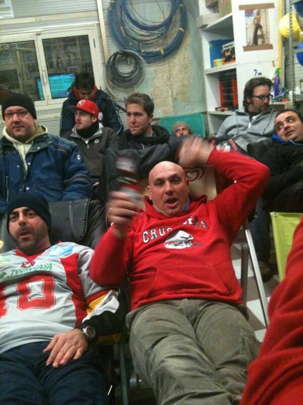 Per la notte in bianco ci si organizza come si può