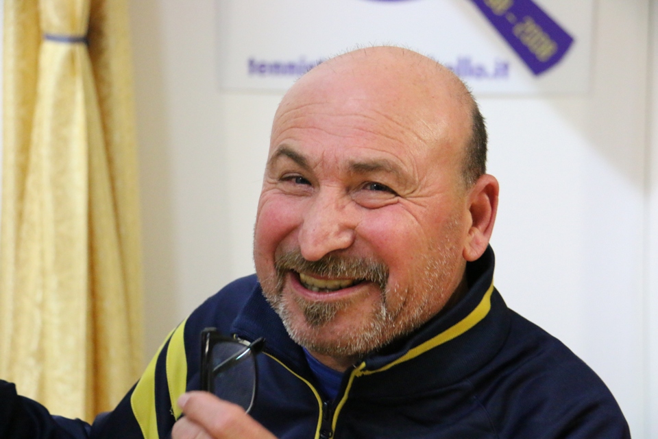 Il tecnico del Tennistavolo Norbello Tore Scotto (Foto Gianluca Piu)