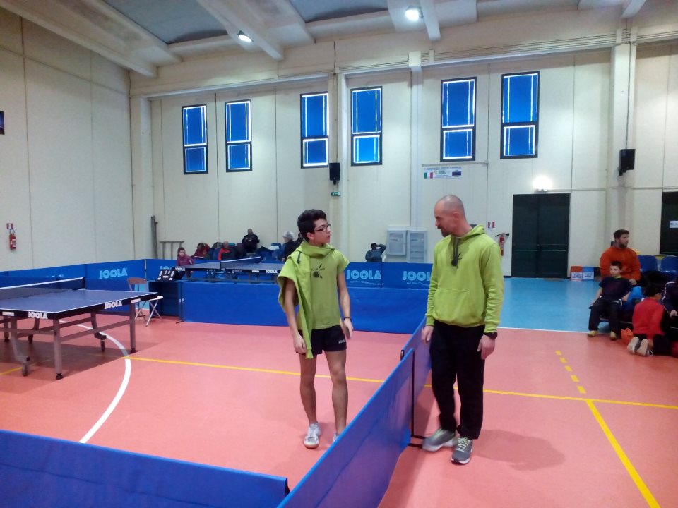 Andrea Perna col tecnico Christian Ferro (Foto Alberto Cualbu)