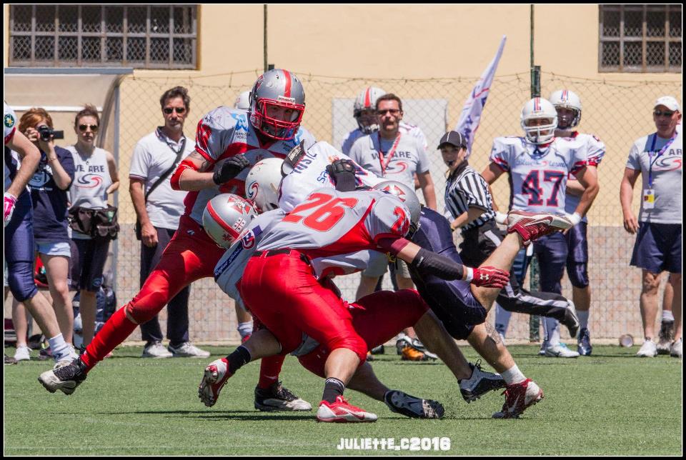 Tre contro uno (Foto Giulia Congia)