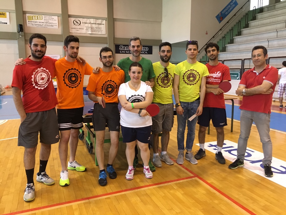 Il presidente Fitet Sardegna Simone Carrucciu con i protagonisti di Ateneika 2016