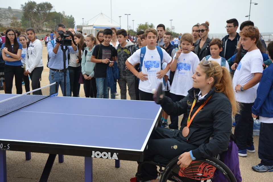 giada-rossi-incanta-gli-studenti-al-lazzaretto-di-cagliari