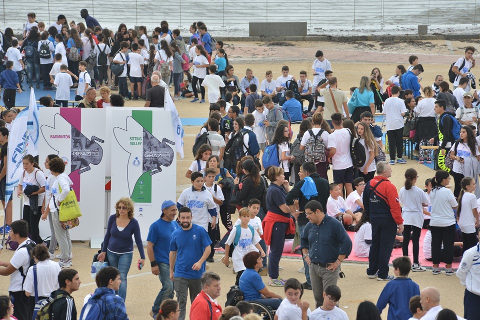 tanta-gente-al-lazzaretto